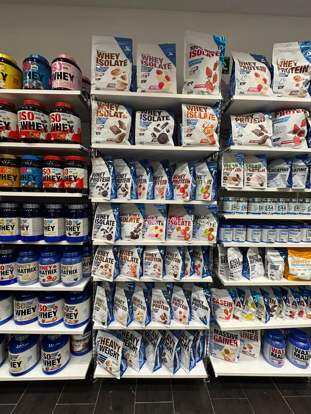 USAFITNESS C.C GRANCASA - tienda de nutrición deportiva y suplementos en Zaragoza (foto 3)