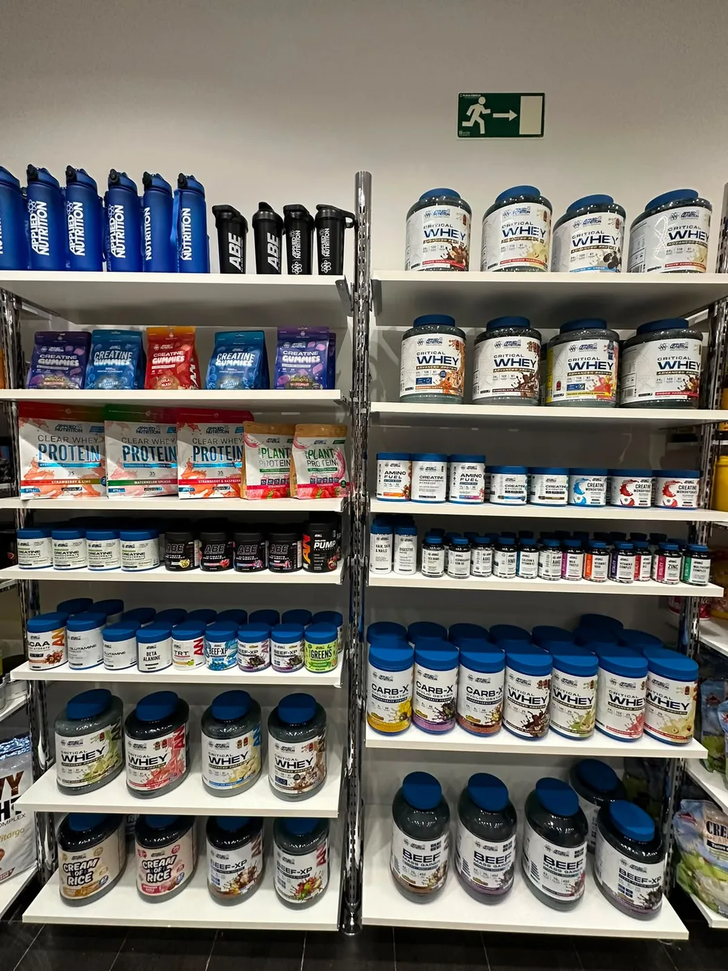 USAFITNESS C.C GRANCASA - tienda de nutrición deportiva y suplementos en Zaragoza (foto 4)